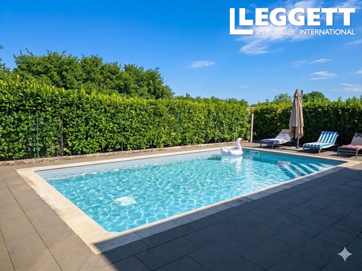 Image No.3-Maison de 6 chambres à vendre à Cours-les-Bains