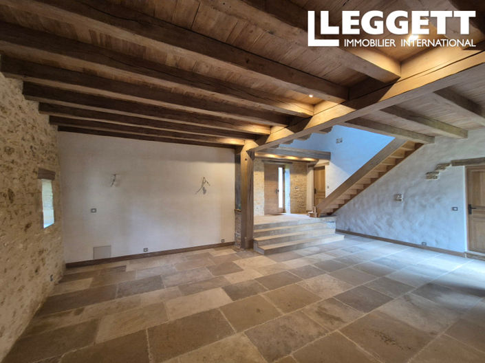 Image No.6-4 Bed House for sale