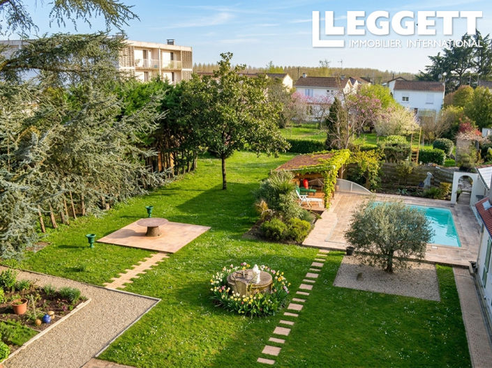 Image No.3-6 Bed House for sale