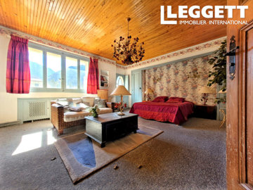 ahr0chm6ly9jzg4uagvzdglhlmltbw8vaw1hz2uvvevom