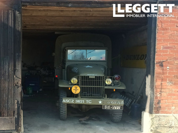 Image No.9-2 Bed House for sale