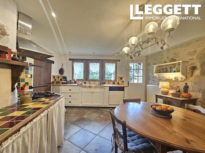 Image No.2-Maison de 4 chambres à vendre à Sainte-Thérence