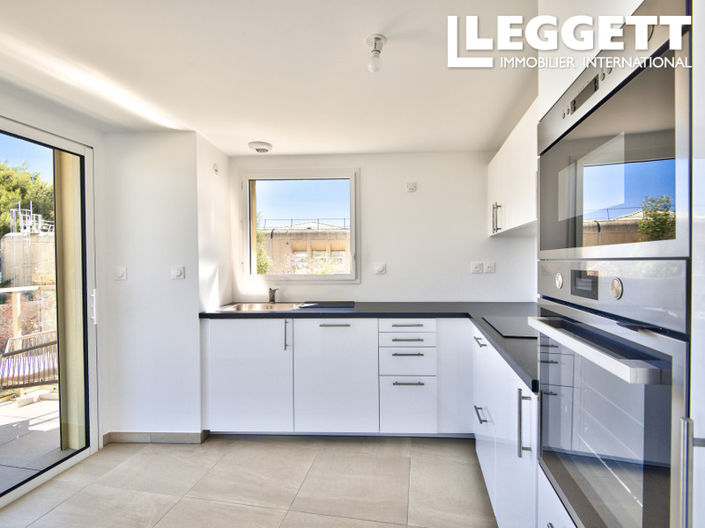 Image No.5-2 Bed Apartment for sale