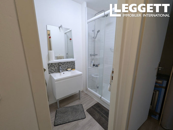 Image No.7-Appartement de 2 chambres à vendre à Angoulême