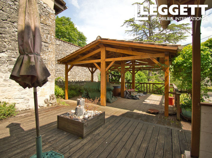 Image No.10-3 Bed House for sale