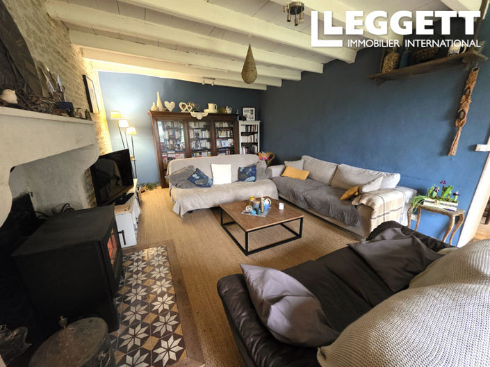 Image No.3-3 Bed House for sale