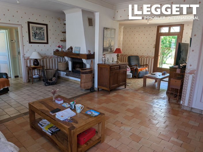 Image No.4-5 Bed House for sale