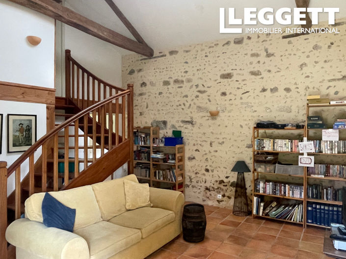 Image No.5-5 Bed House for sale