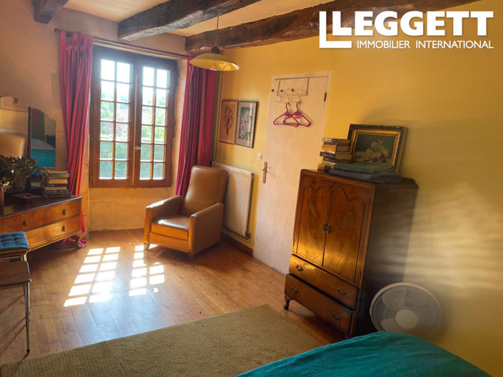 Image No.7-5 Bed House for sale