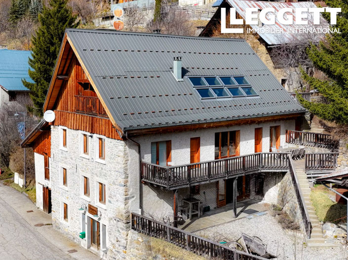 Image No.2-11 Bed House for sale