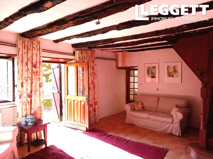 Image No.2-4 Bed House for sale