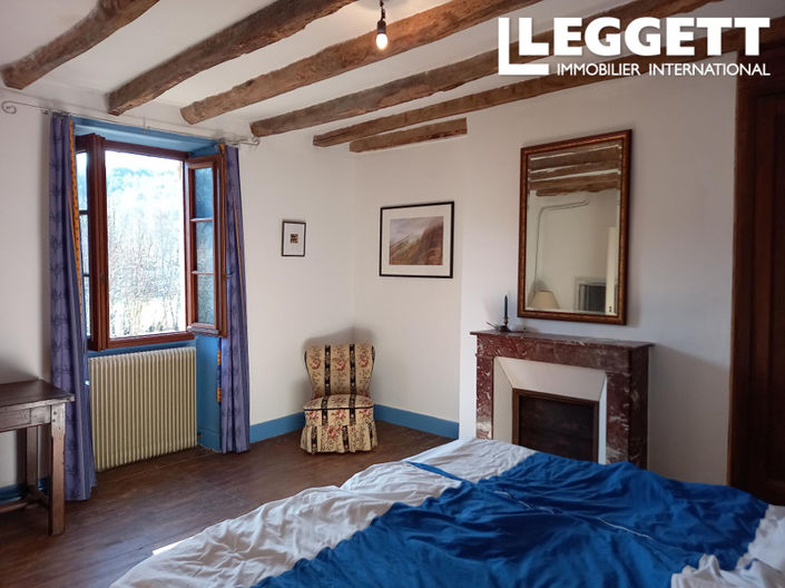 Image No.3-4 Bed House for sale