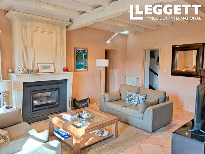 Image No.2-4 Bed House for sale