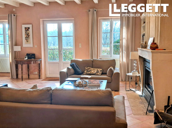 Image No.8-4 Bed House for sale