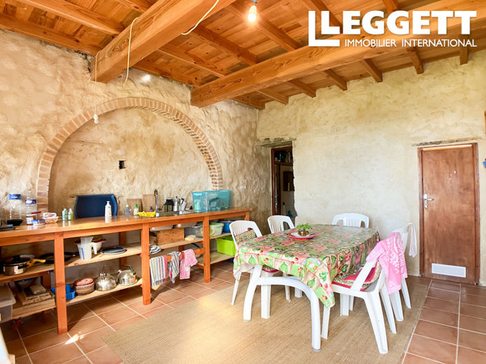 Image No.7-4 Bed House for sale