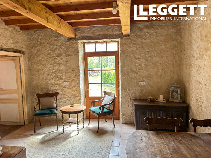 Image No.8-4 Bed House for sale