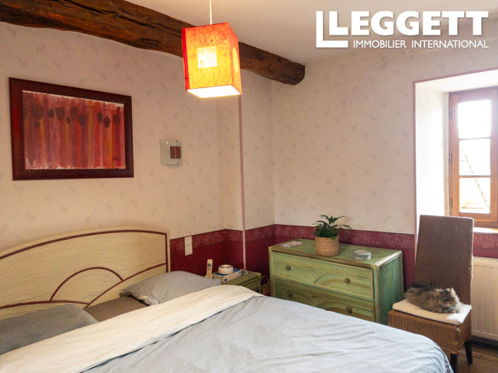 Image No.7-3 Bed House for sale