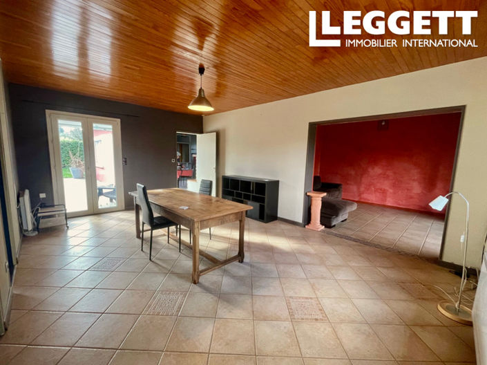 Image No.2-3 Bed House for sale