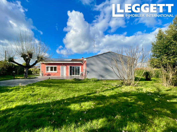 Image No.9-3 Bed House for sale