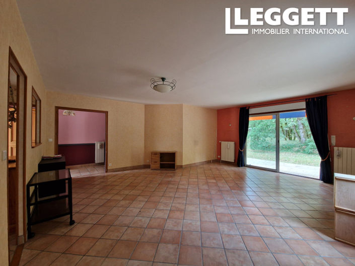 Image No.3-3 Bed House for sale