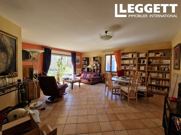 Image No.5-3 Bed House for sale