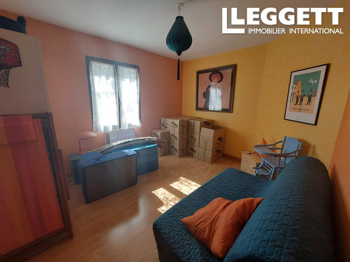 Image No.9-3 Bed House for sale