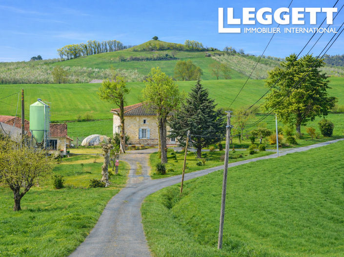 Image No.3-3 Bed House for sale