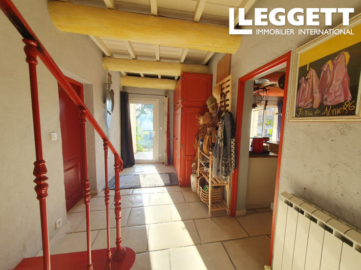 Image No.6-3 Bed House for sale