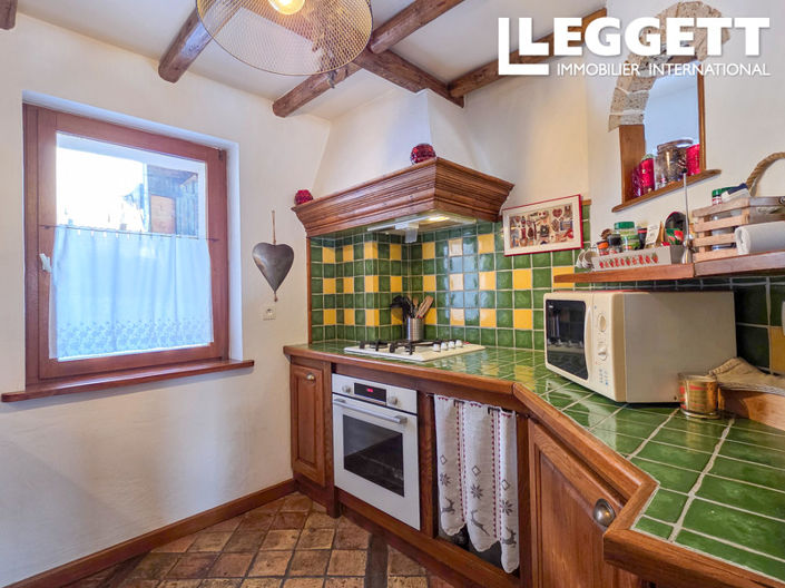 Image No.6-3 Bed House for sale