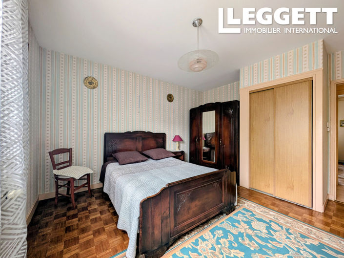 Image No.7-3 Bed House for sale