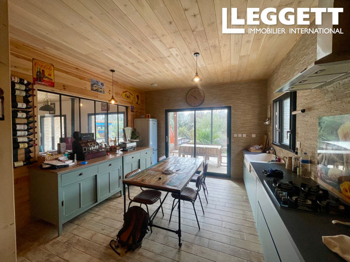 Image No.4-4 Bed House for sale