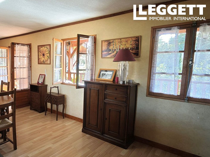 Image No.4-2 Bed House for sale