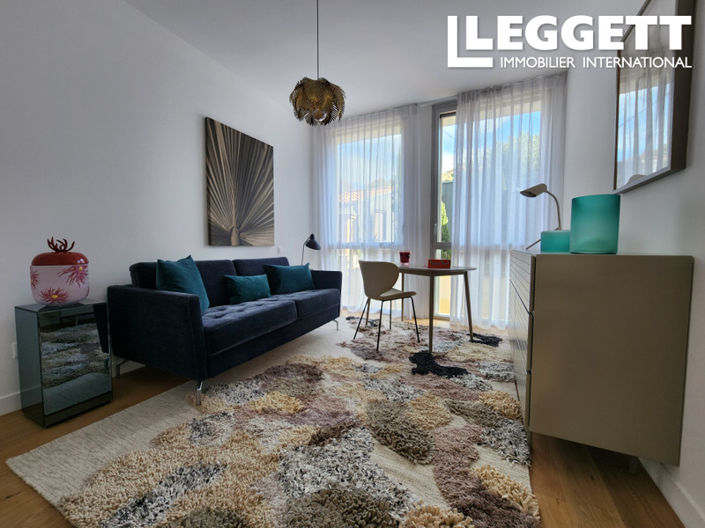 Image No.7-2 Bed Apartment for sale