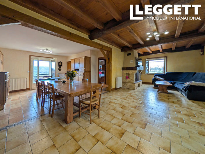 Image No.6-4 Bed House for sale