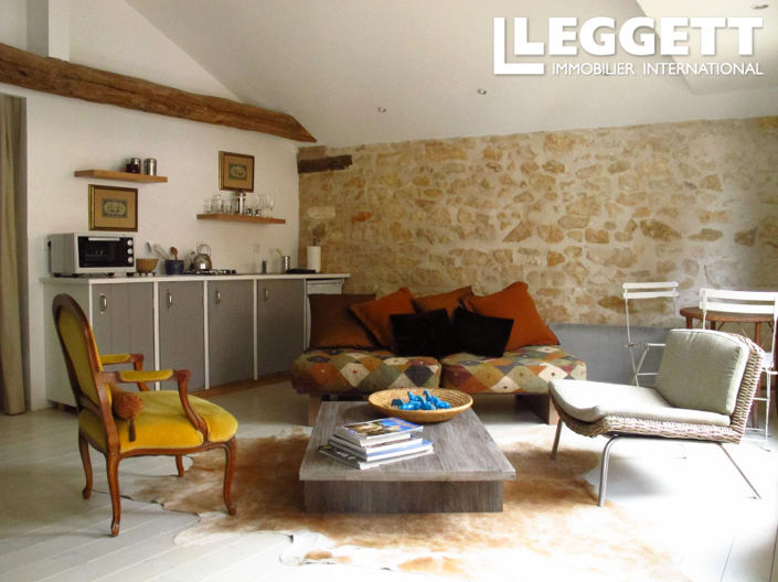 Image No.10-3 Bed House for sale