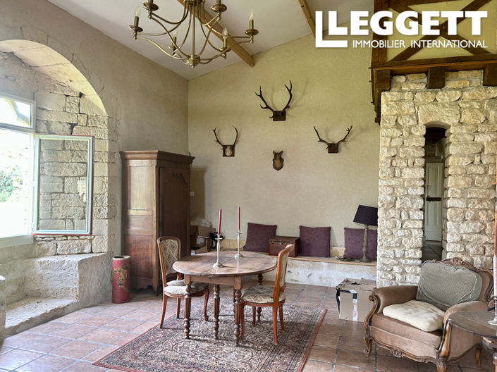 Image No.4-2 Bed House for sale