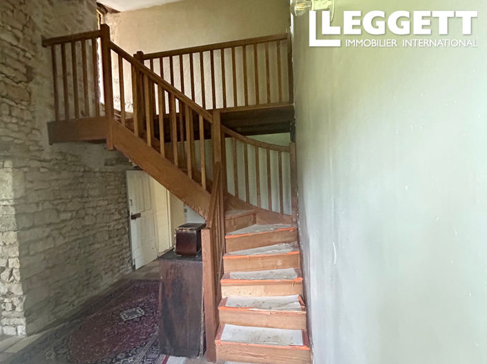 Image No.8-2 Bed House for sale