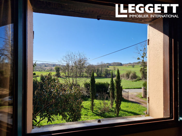 Image No.2-Maison de 4 chambres à vendre à Vouzan