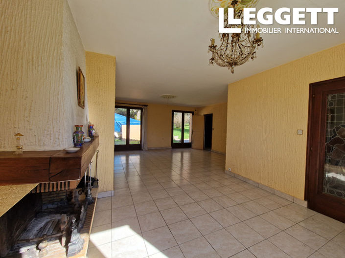 Image No.6-Maison de 4 chambres à vendre à Vouzan