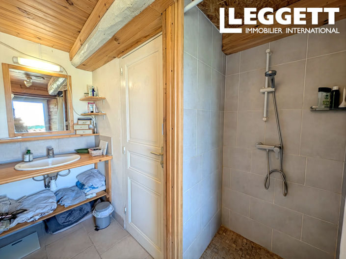 Image No.7-4 Bed House for sale