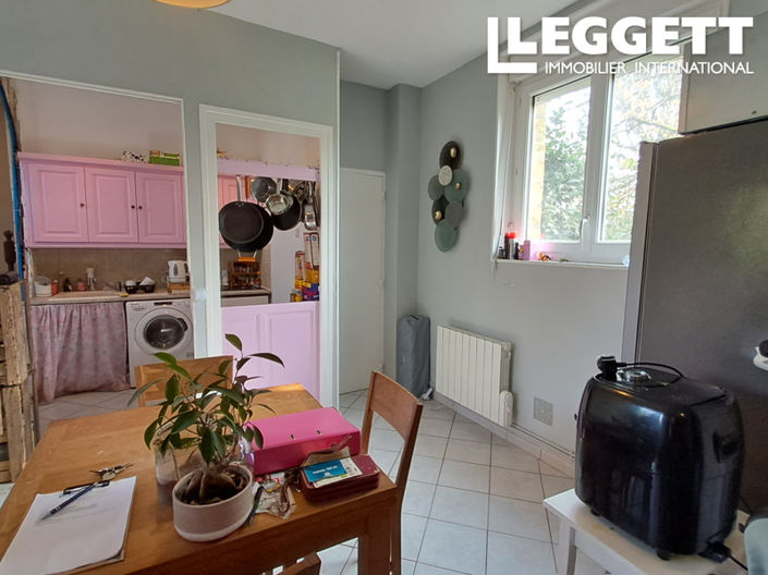 Image No.5-2 Bed House for sale