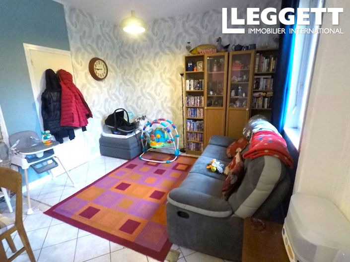 Image No.6-2 Bed House for sale