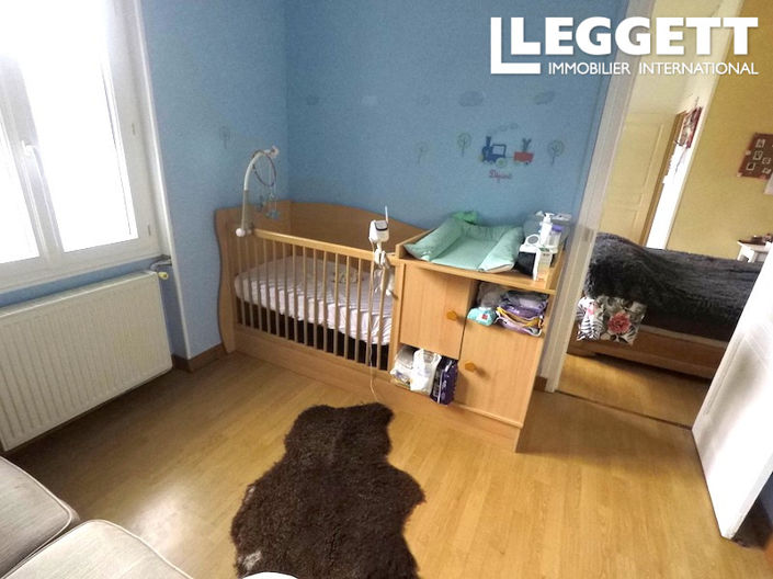 Image No.8-2 Bed House for sale