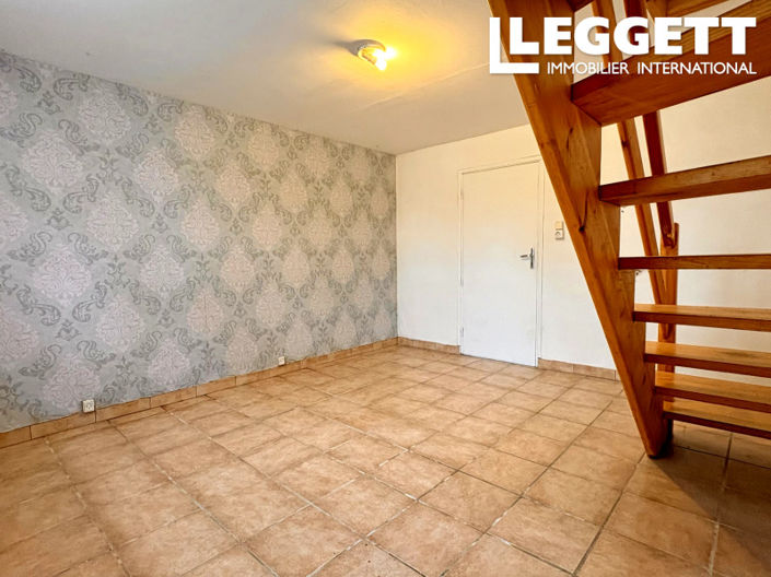 Image No.8-4 Bed House for sale