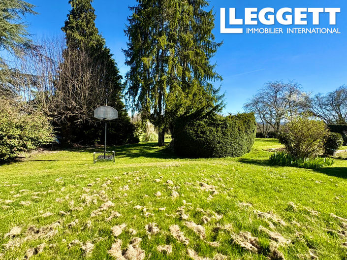 Image No.6-5 Bed House for sale