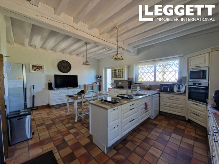 Image No.7-Maison de 4 chambres à vendre à Charente