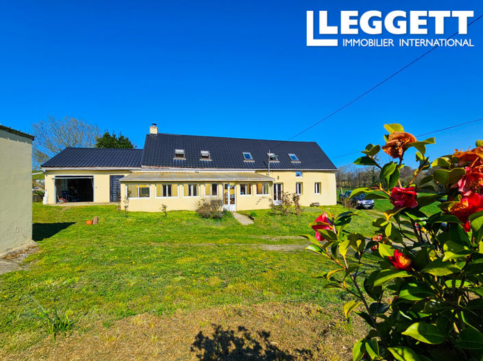 Image No.10-3 Bed House for sale