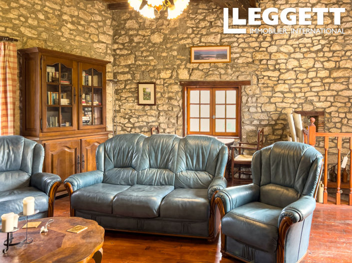 Image No.6-3 Bed House for sale