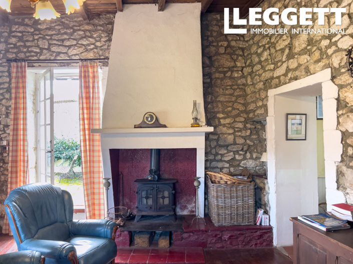 Image No.7-3 Bed House for sale