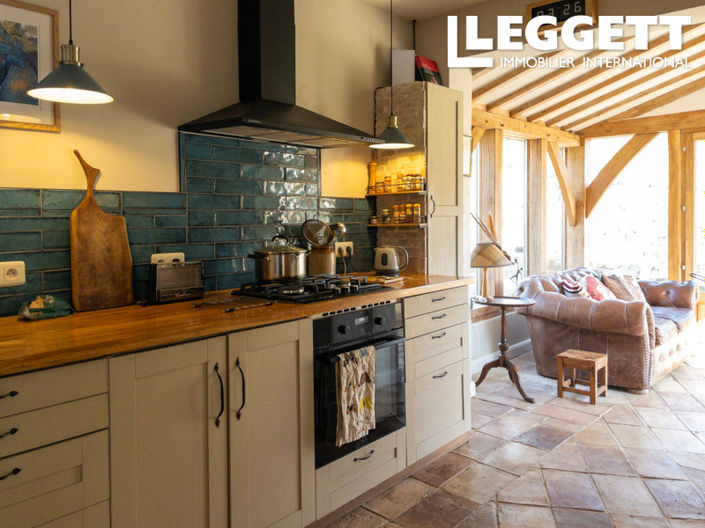 Image No.4-4 Bed House for sale